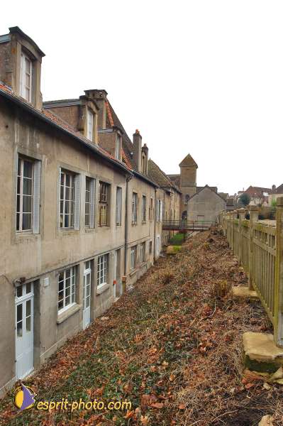 Nom de l'image : 186D1207458-1 — Description :  Maison de Retrait St Lazar à AUTUN (Bourgogne)