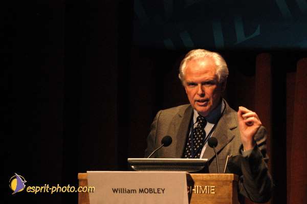 Nom de l'image : E00017325-1 — Description :  Toussaint 2004 - Messe avec les sans abri