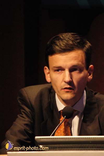 Nom de l'image : E00017674-1 — Description :  Toussaint 2004 - Messe avec les sans abri