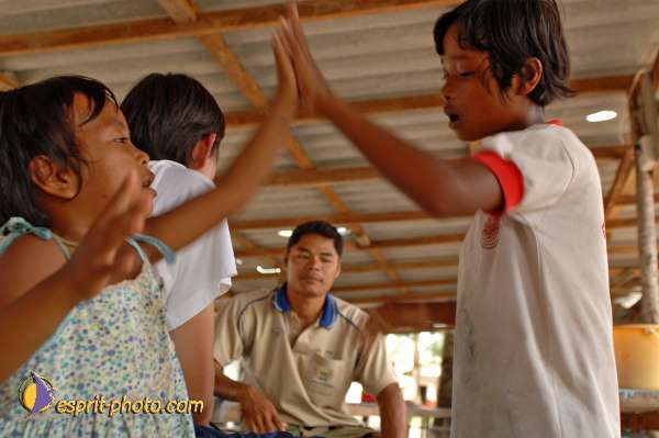 Nom de l'image : D2088316_1 — Description :  Enfants du Mékong