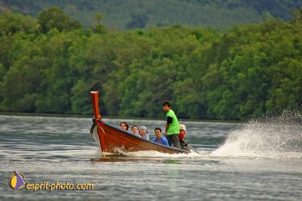 Nom de l'image : D2088723_1 — Description :  Enfants du Mékong