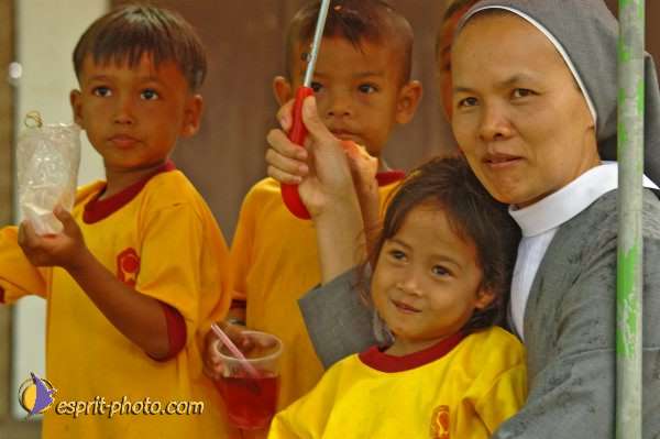 Nom de l'image : D2090442_1 — Description :  Enfants du Mékong
