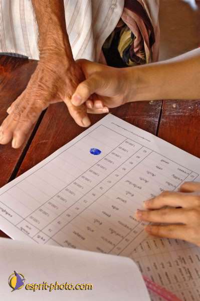 Nom de l'image : D2090579_1 — Description :  Enfants du Mékong