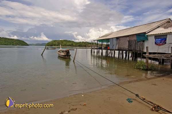 Nom de l'image : D2090687_1 — Description :  Enfants du Mékong
