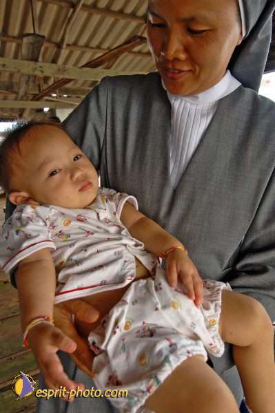 Nom de l'image : D2091042_1 — Description :  Enfants du Mékong