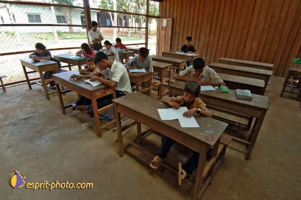 Nom de l'image : D2094717_1 — Description :  Enfants du Mékong