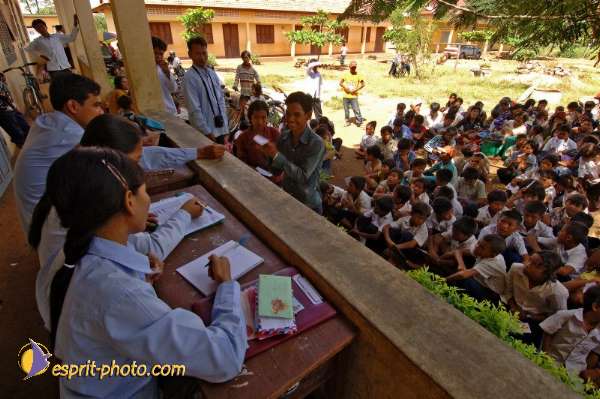 Nom de l'image : D2091985_1 — Description :  Enfants du Mékong