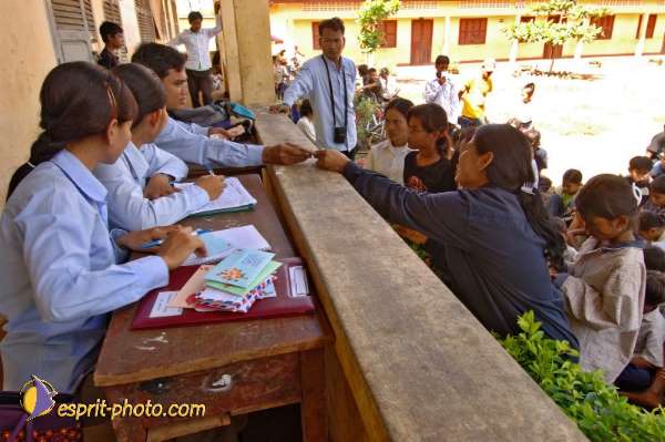 Nom de l'image : D2091990_1 — Description :  Enfants du Mékong