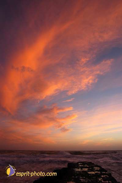 Nom de l'image : D1168142-1 — Description :  Vagues à Sabaudia (Latina-Italie)