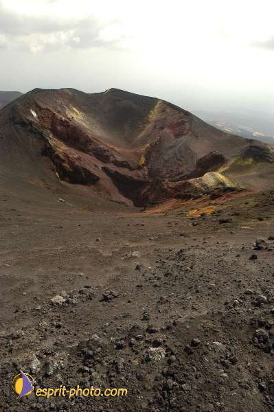 Nom de l'image : D1177420-1 — Description :  Etna - Eruption du volcan sur l'Etna en Sicile le 15/09/2005