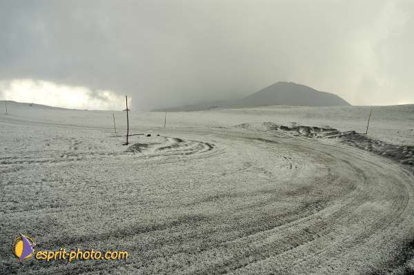 Nom de l'image : D1177733-1 — Description :  Etna - Eruption du volcan sur l'Etna en Sicile le 15/09/2005