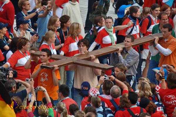 Nom de l'image : 055_D2038144-1 — Description :  D2038144-1 JMJ 2005 à Köln Cologne