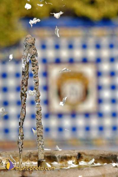 Nom de l'image : D1219774-1 — Description :  Pâques 2005 à Seville (Espagne-Andalusie)