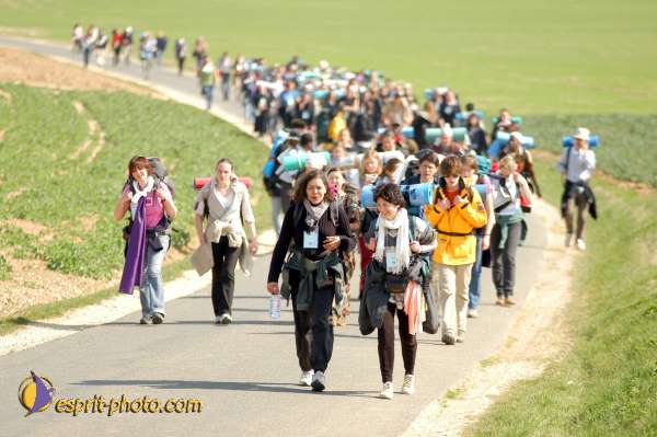 Nom de l'image : D1022960-01b — Description :  Pèlerinage des étudiants à Notre Dame de Chartres - 22+23 mars 2