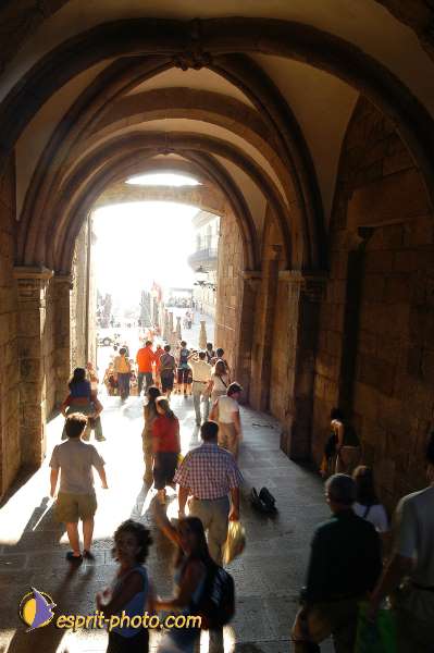 Nom de l'image : D1157392-01 — Description :  Pèlerinage année jubilaire 2004 à St Jacques de Compostelle