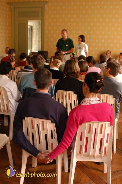 Nom de l'image : Priere_Couple_D1054235 — Description :