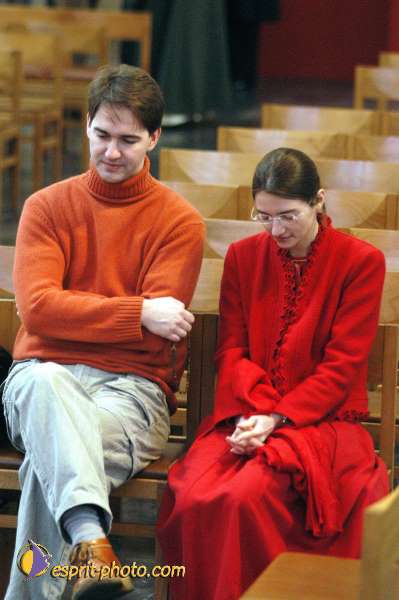 Nom de l'image : Priere_Couple_D1110637-01 — Description :