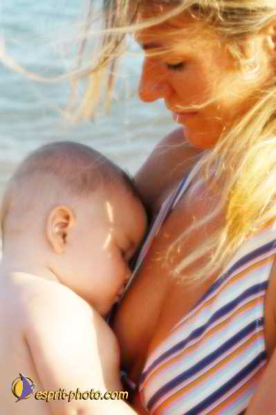 Nom de l'image : D1168592-1dcdc — Description :  Mère et enfant - aleitement