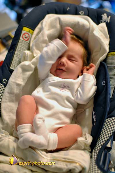 Nom de l'image : Bebe_0-6_Mois_E2066030_1 — Description :