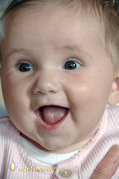 Nom de l'image : Bebe_0-6_Mois_E2067385_1 — Description :