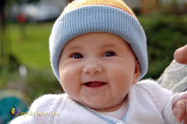 Nom de l'image : Bebe_0-6_Mois_E2067422_1 — Description :