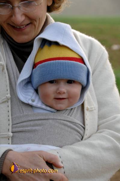 Nom de l'image : Bebe_0-6_Mois_E2067569_1 — Description :