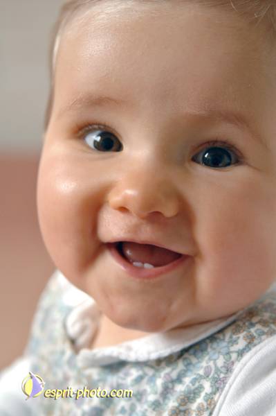 Nom de l'image : Bebe_6_Mois_E2068466_1 — Description :