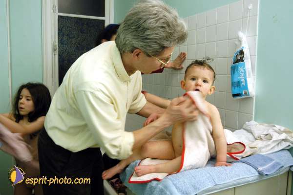 Nom de l'image : Soins_Enfant_D1110231-01 — Description :