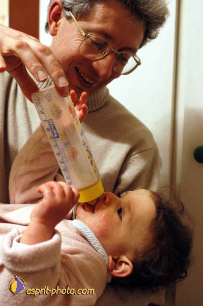 Nom de l'image : Soins_Enfant_D1110351-01 — Description :