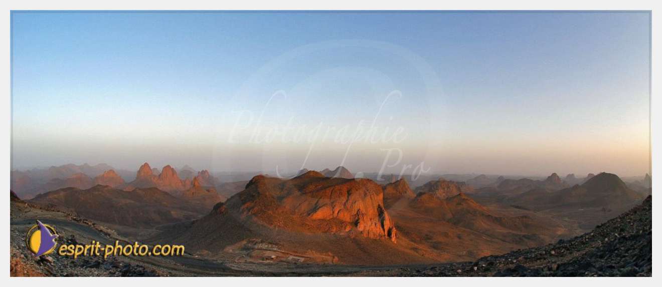 Nom de l'image : D1235994-2-33x18cm — Description :