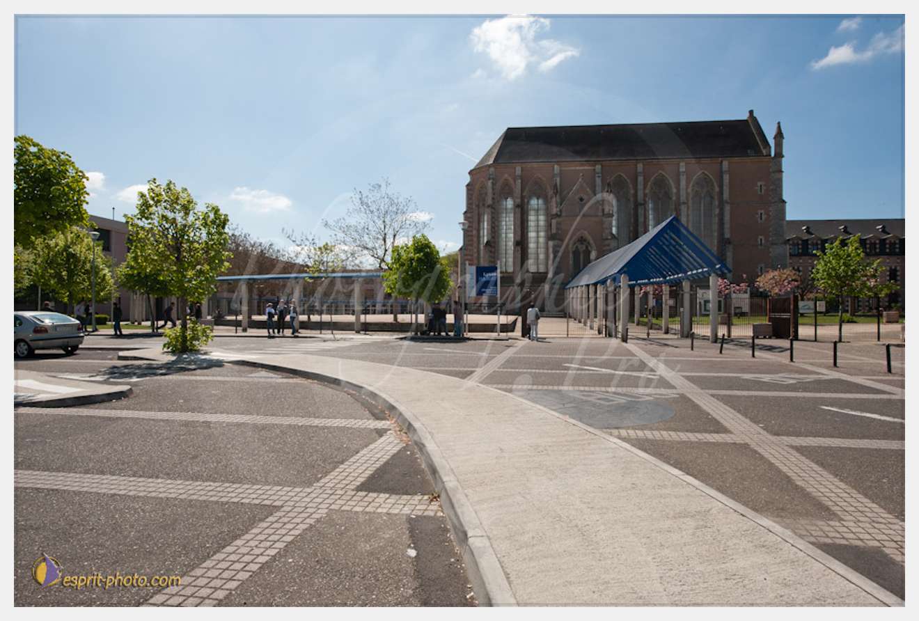 Nom de l'image : D30102192a.com — Description :