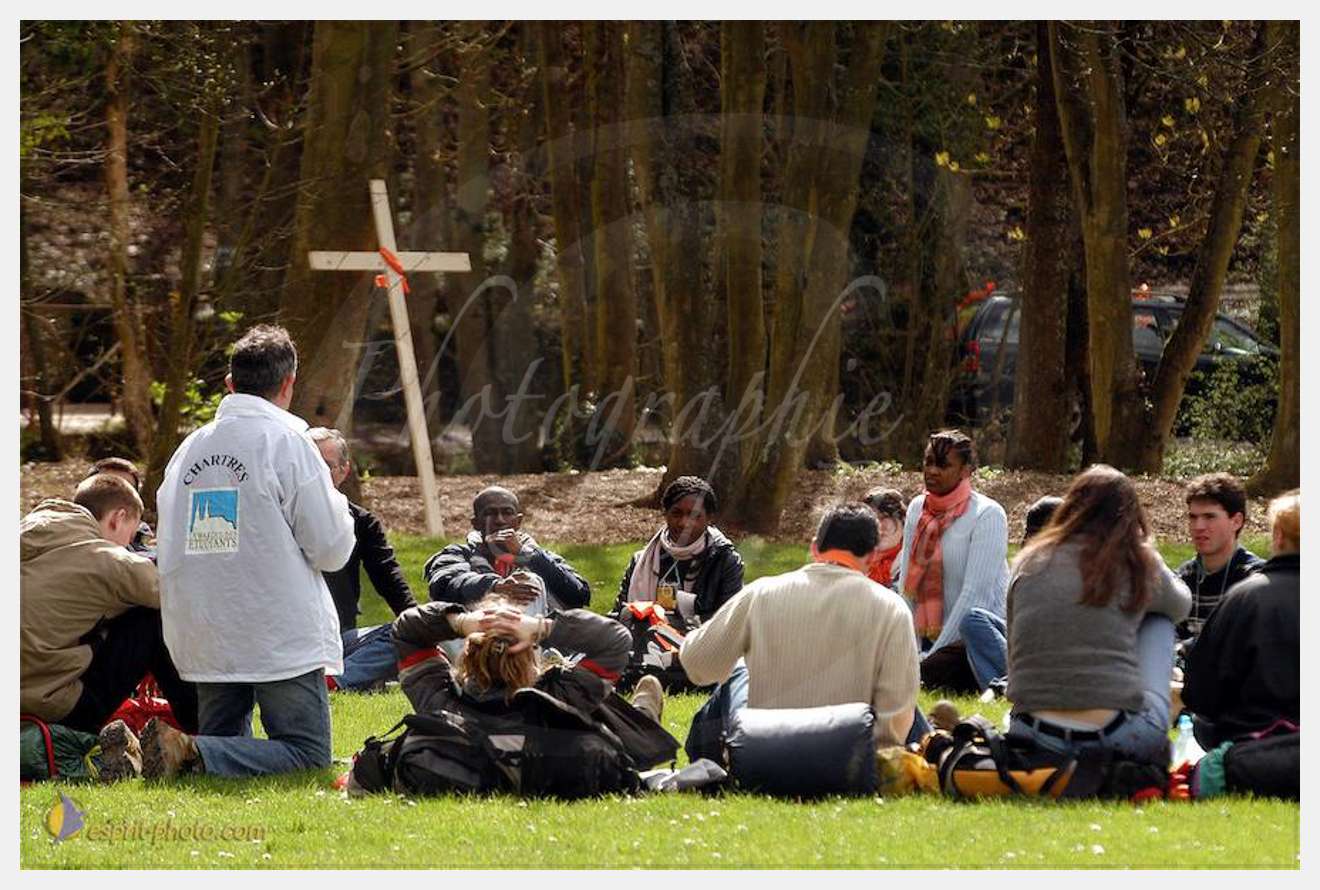Nom de l'image : D1120298-01 — Description :  PE?lerinage de Chartres 2004