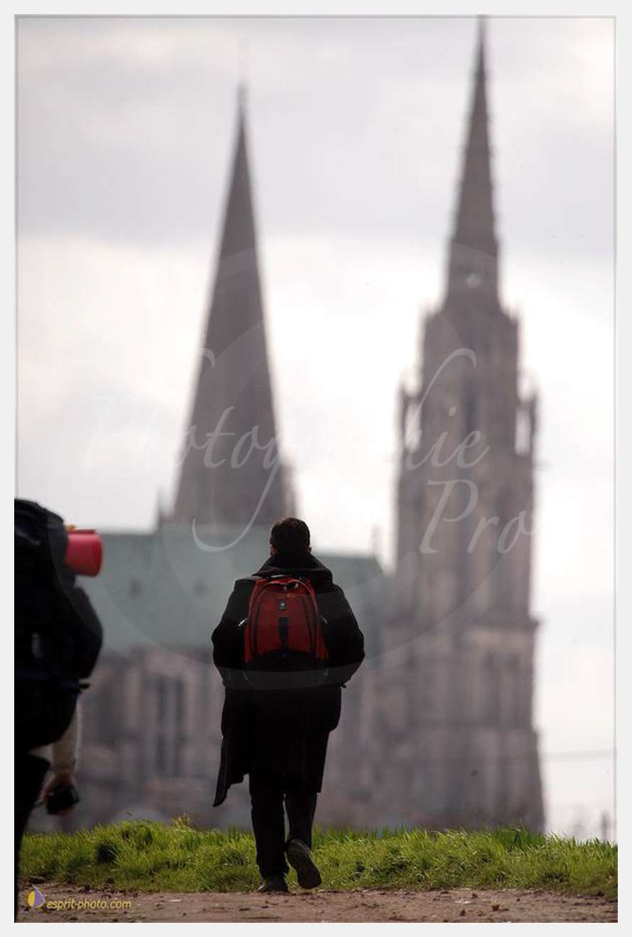 Nom de l'image : D1120446-01 — Description :  PE?lerinage de Chartres 2004