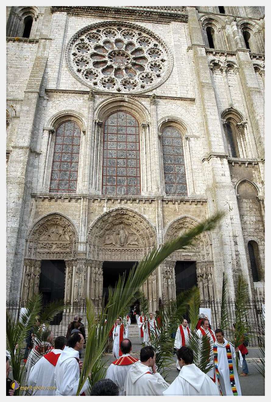 Nom de l'image : D1121053-01 — Description :  PE?lerinage de Chartres 2004