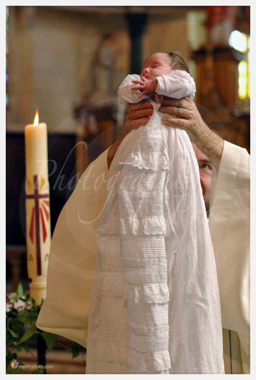Nom de l'image : D2226818_1 — Description :  BaptI?me de bE?bE?