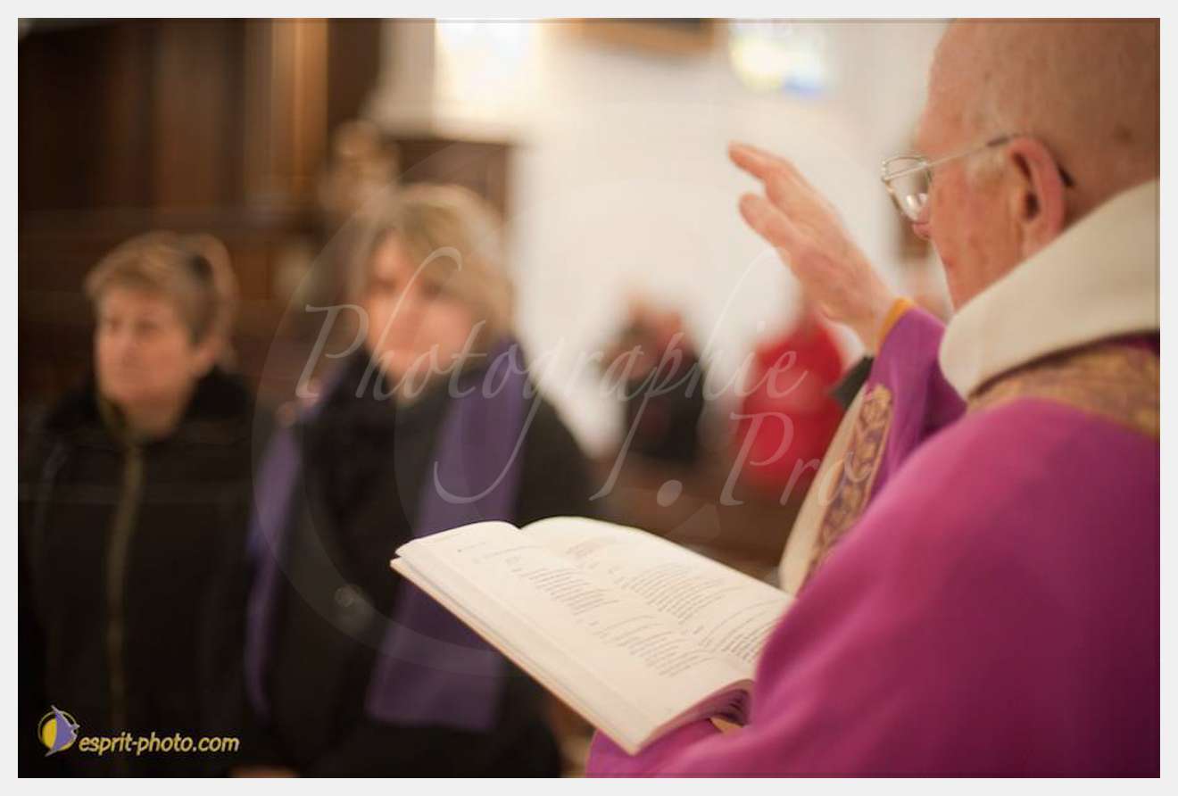 Nom de l'image : D30096584a — Description :  Cate?chume?ne a? l'e?glise de la Ferte? Vidame - 3e e?tape