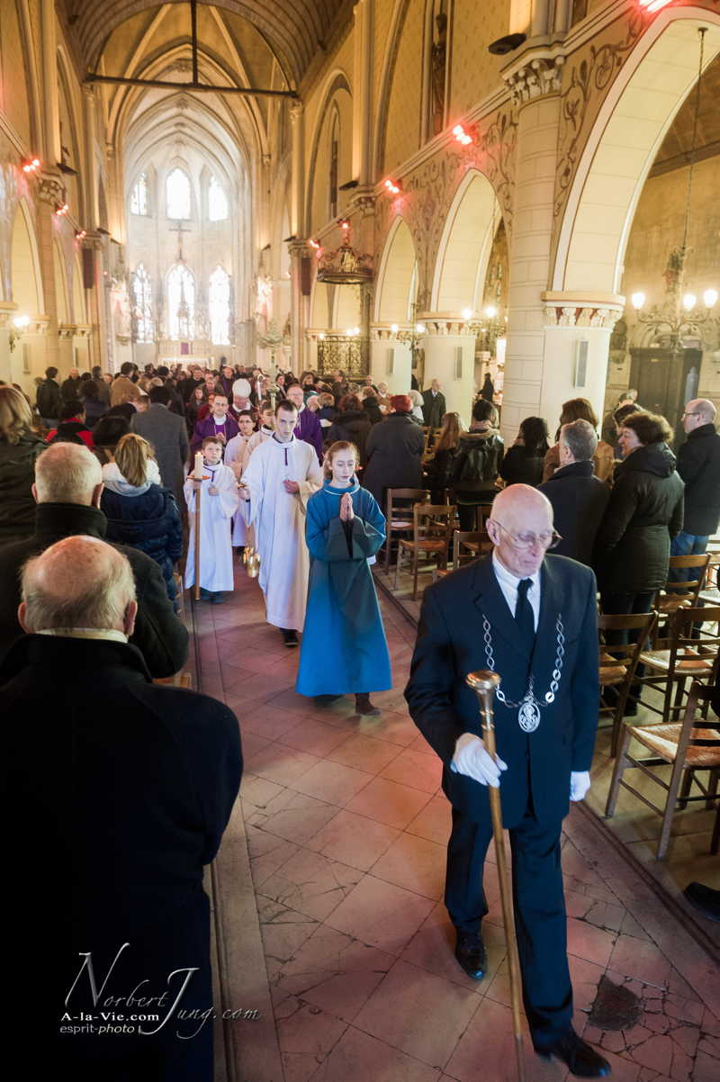 Nom de l'image : Messe-de-cloture-et-appel-decicif-des-Catecumen-a-la-Madeleine_2013-02-17__(c)Norbert-Jung.com_D3s096914 — Description :