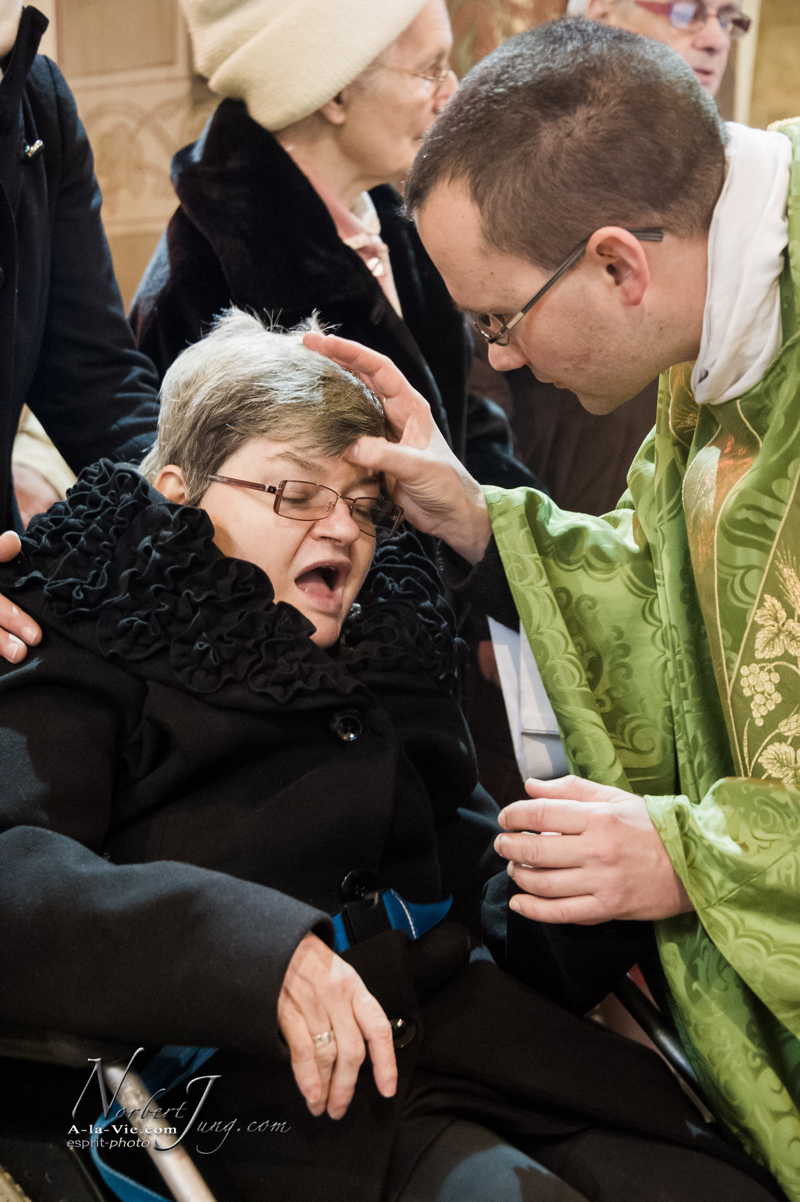 Nom de l'image : Messe-et-Sacrement-des-Malades-a-la-Madeleine_2013-02-10__(c)Norbert-Jung.com_D3s096693 — Description :