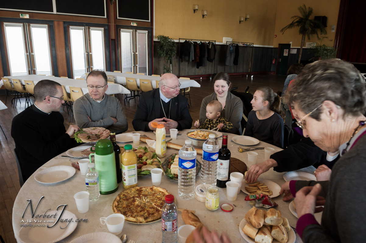 Nom de l'image : Repas-de-la-cloture-VP-a-la-salle-de-Fete-de-Verneuil_2013-02-17__(c)Norbert-Jung.com_D3s096949 — Description :
