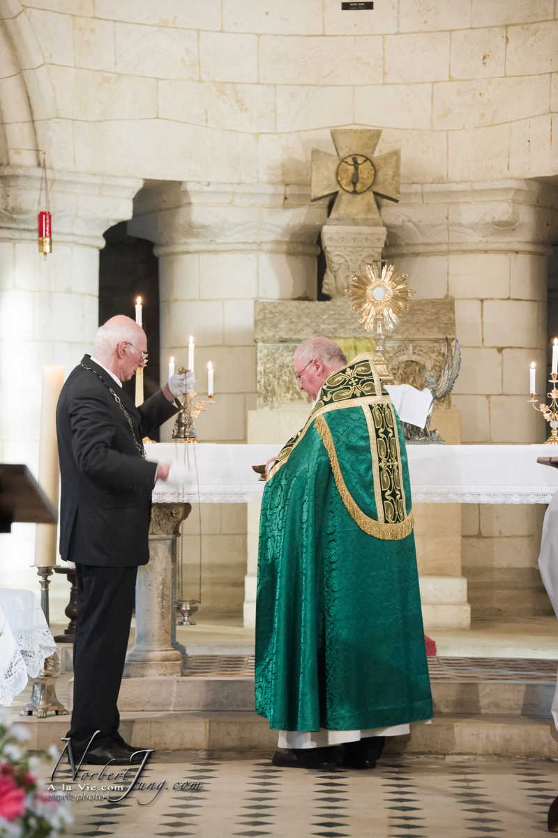 Nom de l'image : Vepres-a-Notre-Dame-de-Verneuil_2013-01-27__(c)Norbert-Jung.com_D3s096548 — Description :