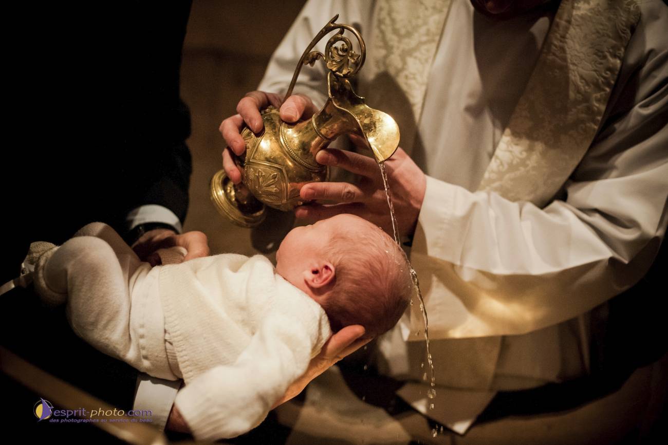 Nom de l'image : D30095451_c_Photographie.Pro — Description :  Baptême de Louis GROUES (Jeanne et Xavier)