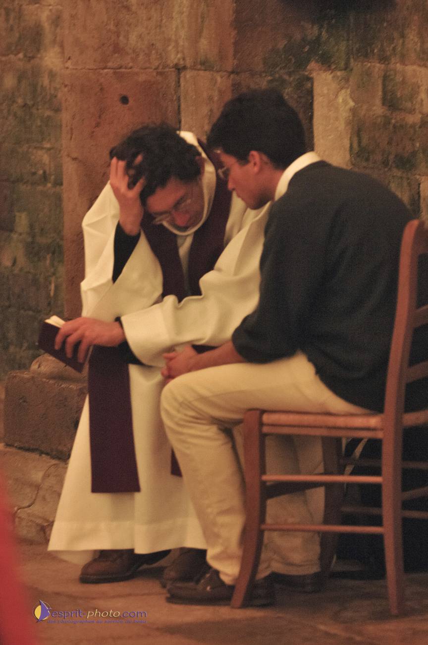 Nom de l'image : D2167963_1_c_Photographie.Pro — Description :  Routes de VËzelay 2006 PÈlerinage : Route de VÈzelay 28 mai 2